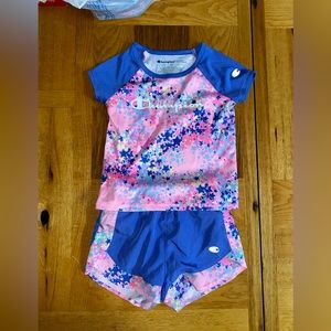 💜3 for $45 2T Champion Outfit